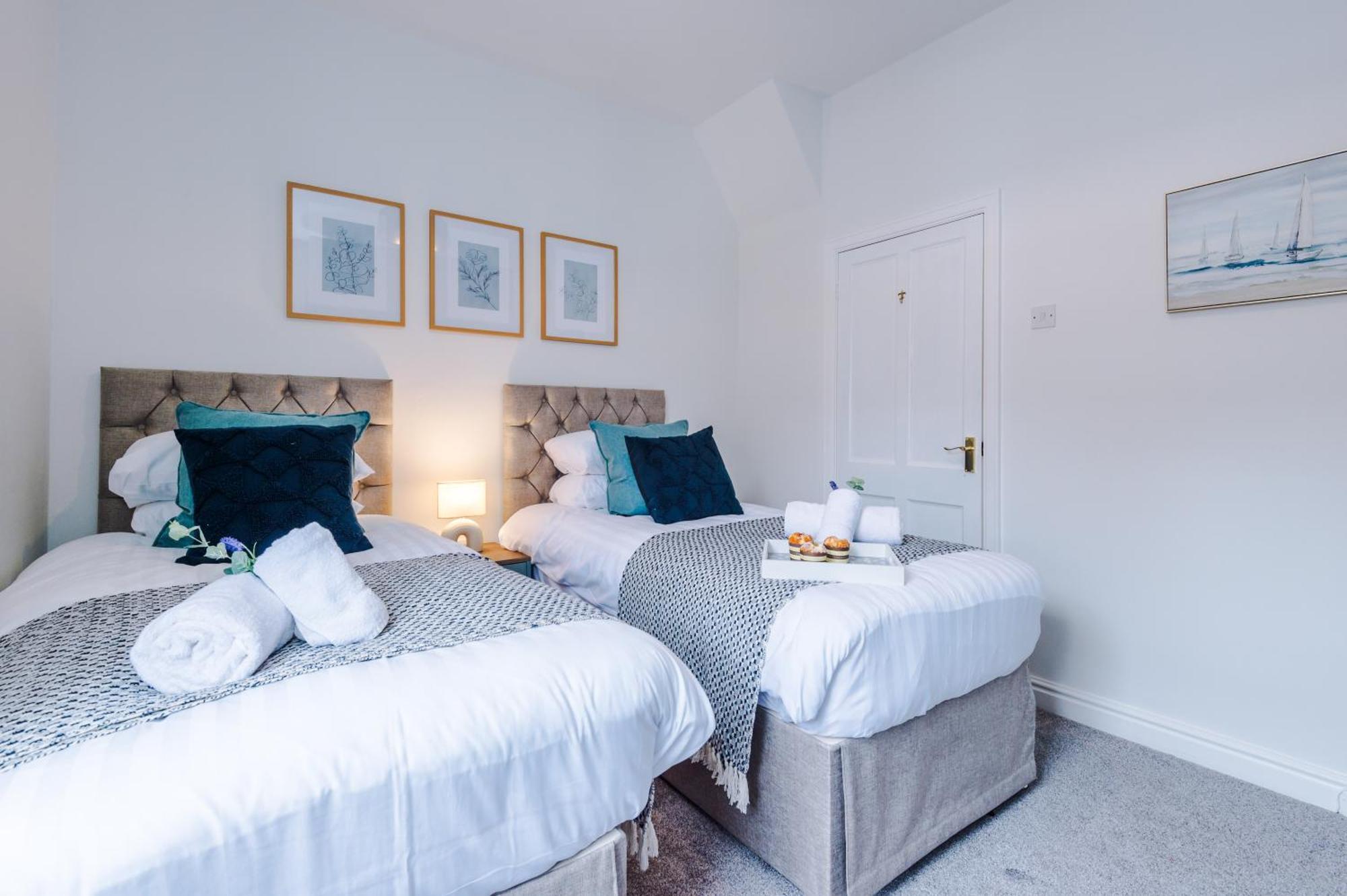 New! Stunning 2-Bed City-Centre Home In Chester By 53 Degrees Property - Ideal For Couples & Groups - Sleeps 6! Экстерьер фото
